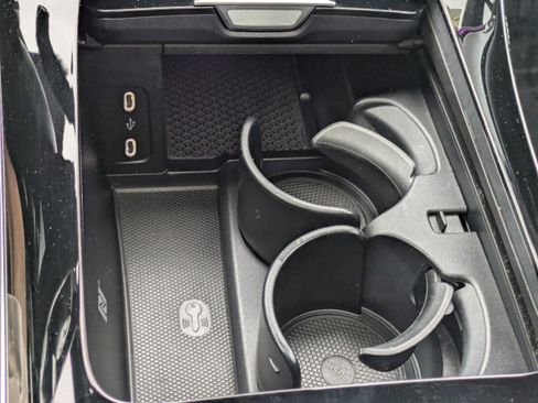 Certified 2023 Mercedes-Benz EQE 350+ SUV image 23