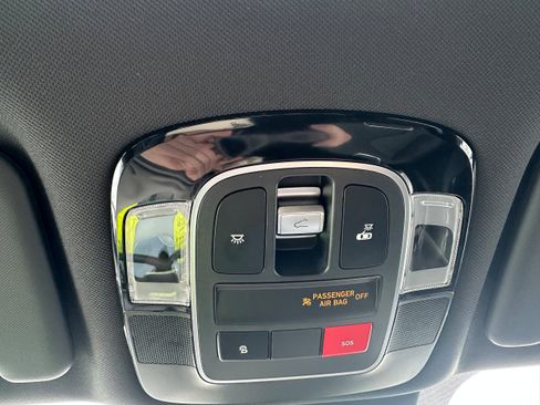 Used 2023 Hyundai Santa Cruz Limited image 37