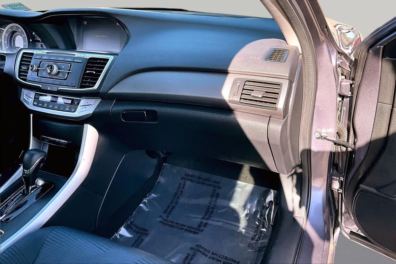 Used 2014 Honda Accord LX image 18