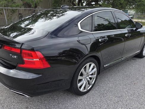 Used 2017 Volvo S90 T6 Inscription w/ Vision Package image 12