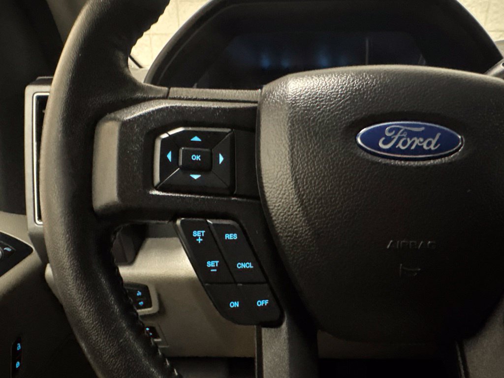 Used 2020 Ford F150 XLT w/ Equipment Group 302A Luxury AWD/4WD image 38