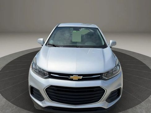 Used 2018 Chevrolet Trax LS AWD/4WD image 5