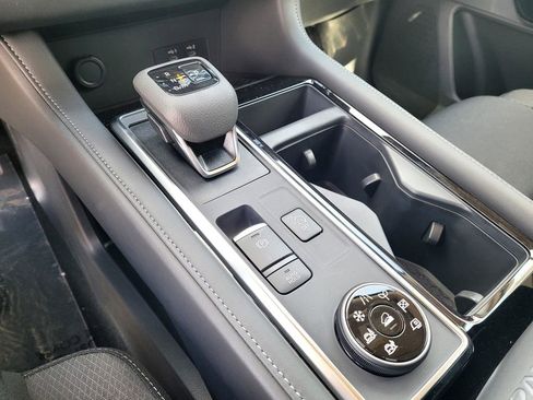 New 2026 Nissan Pathfinder SV AWD/4WD image 13