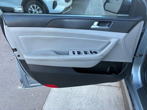 Used 2017 Hyundai Sonata Sport image 15