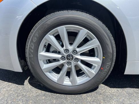 New 2026 Toyota Corolla SE FWD image 6
