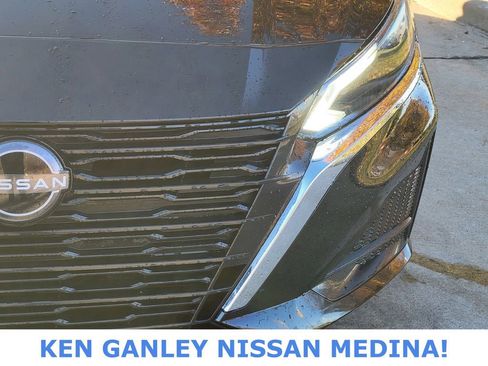 Used 2023 Nissan Altima 2.5 SV image 10