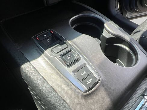 Used 2023 Honda Ridgeline Sport image 18