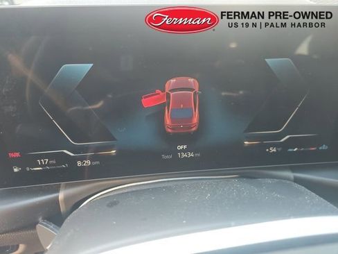 Used 2025 BMW 230i Coupe w/ Premium Package image 37