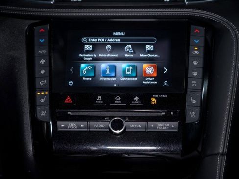 Used 2023 INFINITI QX55 Essential w/ Accent Package image 16