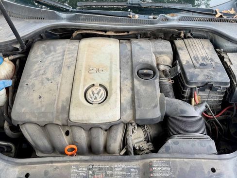 Used 2007 Volkswagen Rabbit 4-Door FWD image 16