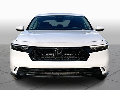 Used 2023 Honda Accord EX image 4