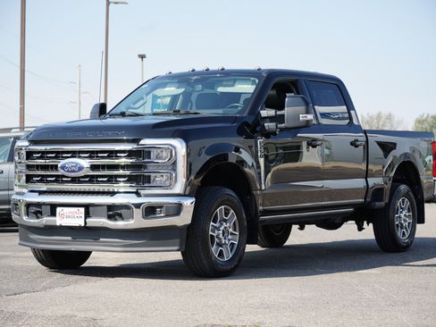Used 2023 Ford F250 Lariat w/ Lariat Ultimate Package image 8