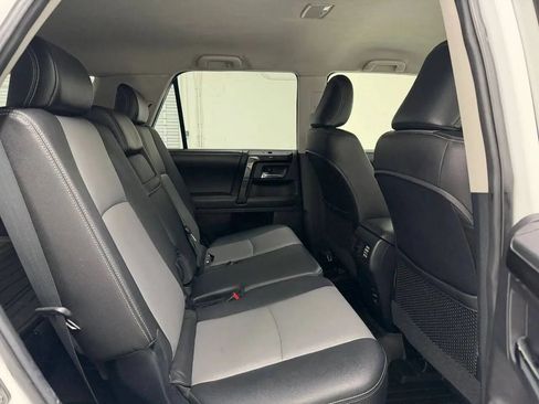 Used 2016 Toyota 4Runner SR5 Premium AWD/4WD image 15