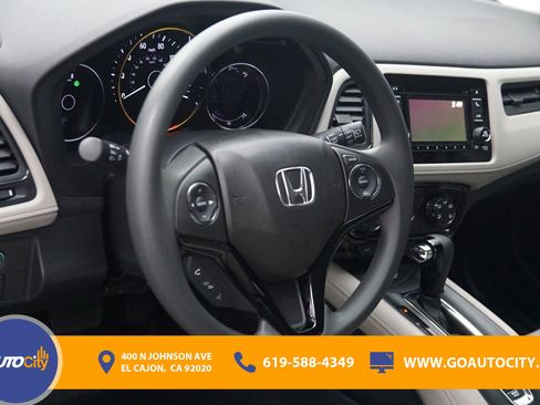 Used 2019 Honda HR-V LX image 18