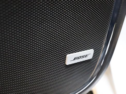 Used 2017 Chevrolet Suburban LT image 30