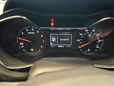 Used 2023 Chevrolet TrailBlazer LT FWD image 28