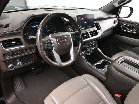 Used 2021 GMC Yukon SLT RWD image 10