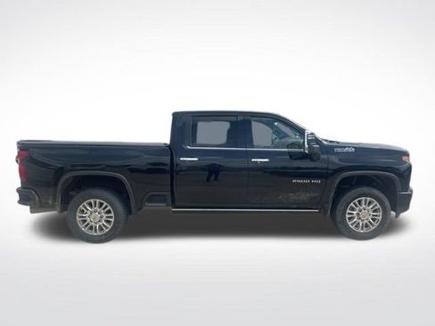 Used 2023 Chevrolet Silverado 2500 High Country w/ Z71 Off-Road Package AWD/4WD image 6