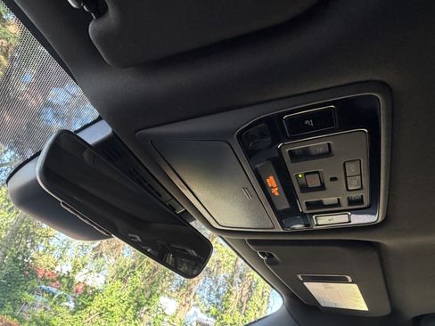 Certified 2025 Lexus TX 350 AWD image 29