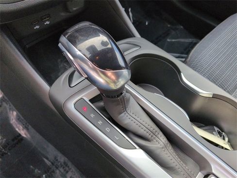 Used 2024 Buick Envista Preferred w/ Advanced Safety Package image 14