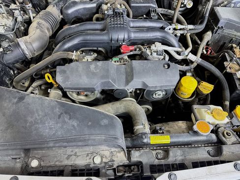 Used 2014 Subaru Outback 2.5i Limited image 38