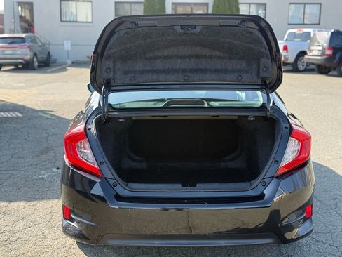 Used 2016 Honda Civic EX image 10