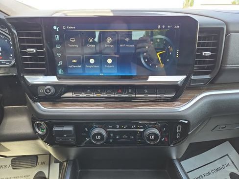 Used 2022 Chevrolet Silverado 1500 RST AWD/4WD image 24