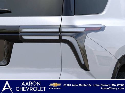 New 2026 Chevrolet Traverse RS FWD image 11