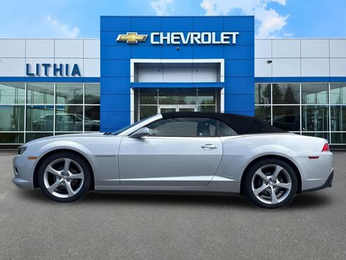 Used 2015 Chevrolet Camaro LT RWD image 5