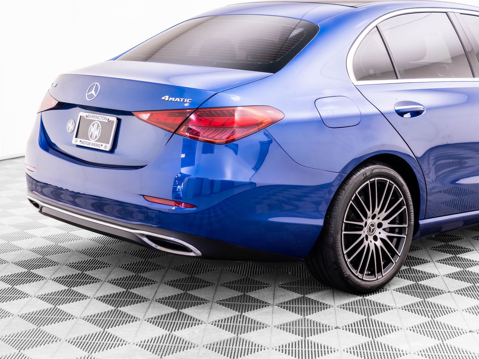 Used 2023 Mercedes-Benz C 300 4MATIC Sedan image 39