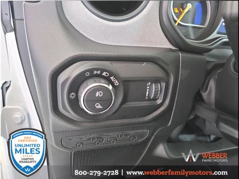 New 2026 Jeep Gladiator Sport AWD/4WD image 12