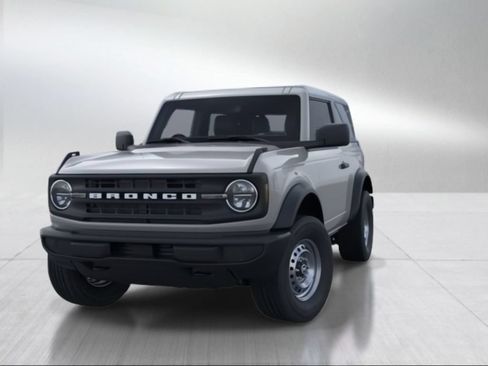 New 2026 Ford Bronco 2-Door AWD/4WD image 2