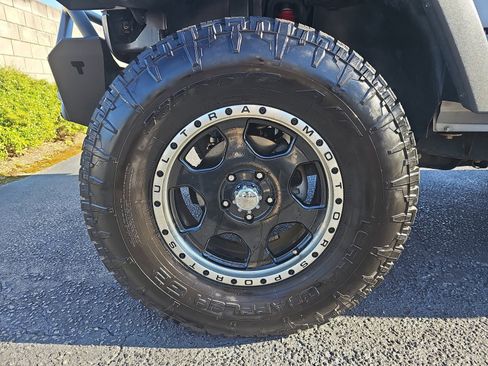 Used 2017 Jeep Wrangler Sport w/ Quick Order Package 24S image 29