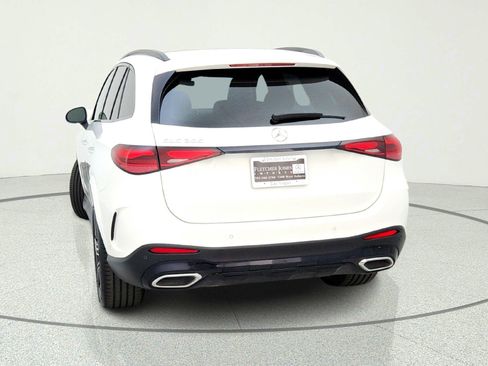 Certified 2023 Mercedes-Benz GLC 300 image 11