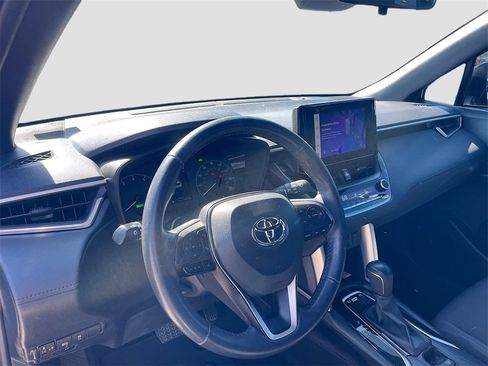 Used 2023 Toyota Corolla Cross S image 11