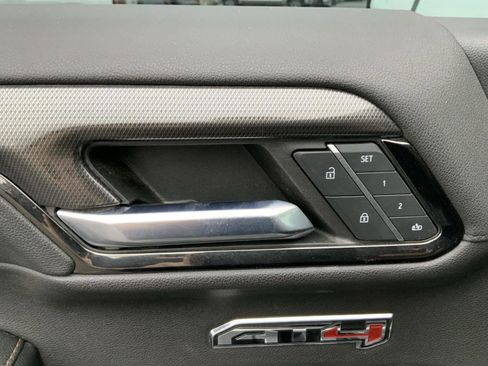 Used 2023 GMC Sierra 1500 AT4 w/ AT4 Premium Package image 29