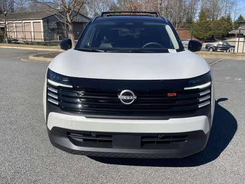 Used 2026 Nissan Kicks SR image 8