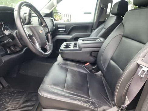 Used 2017 Chevrolet Silverado 1500 LT w/ Midnight Edition AWD/4WD image 30
