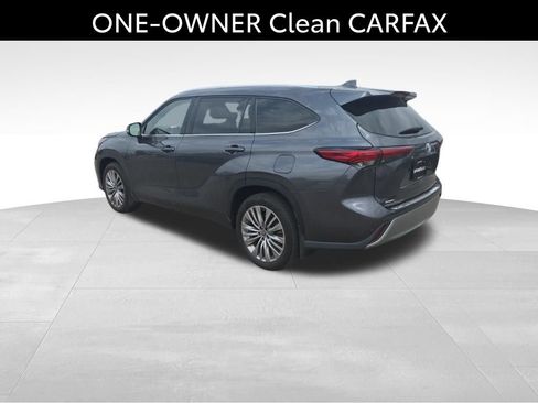 Used 2022 Toyota Highlander Platinum AWD/4WD image 6