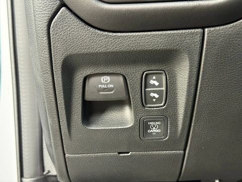 Used 2026 RAM 1500 Limited AWD/4WD image 28