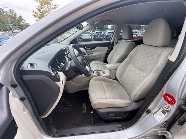 Used 2019 Nissan Rogue Sport SV AWD/4WD image 6