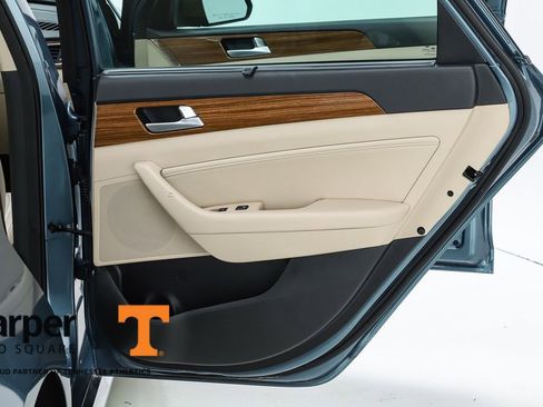 Used 2015 Hyundai Sonata Limited image 30