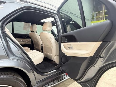 Used 2024 Mercedes-Benz GLE 450e 4MATIC image 43