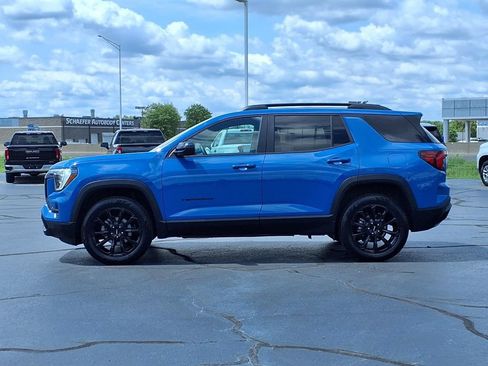 Used 2026 GMC Terrain Elevation w/ Elevation Premium Package AWD/4WD image 2