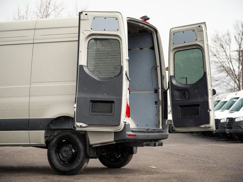 New 2026 Mercedes-Benz Sprinter 144 Cargo image 10