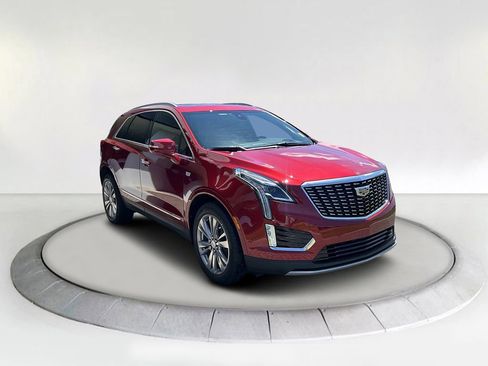 Certified 2024 Cadillac XT5 Premium Luxury w/ Technology Package image 6