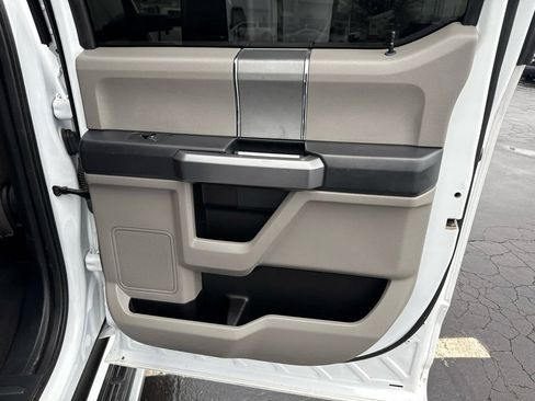 Used 2022 Ford F250 XLT w/ XLT Premium Package image 25