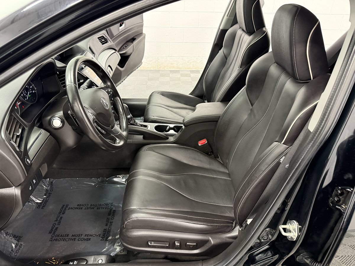 Used 2019 Acura ILX FWD image 10