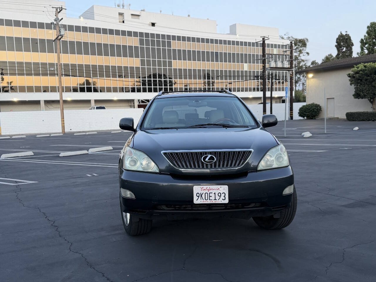 Used 2004 Lexus RX 330 FWD image 1
