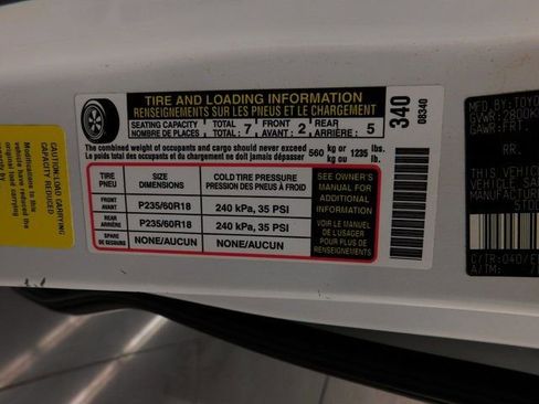 Used 2023 Toyota Sienna XSE image 49